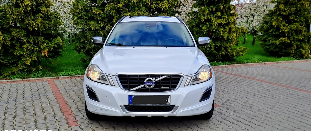 Volvo XC 60 cena 52900 przebieg: 207000, rok produkcji 2010 z Krosno małe 254